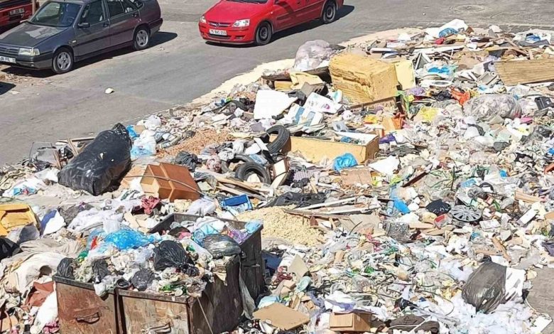 korkulan oldu bucada toplanmayan copler alev alev yandi c8324bf4a60c |