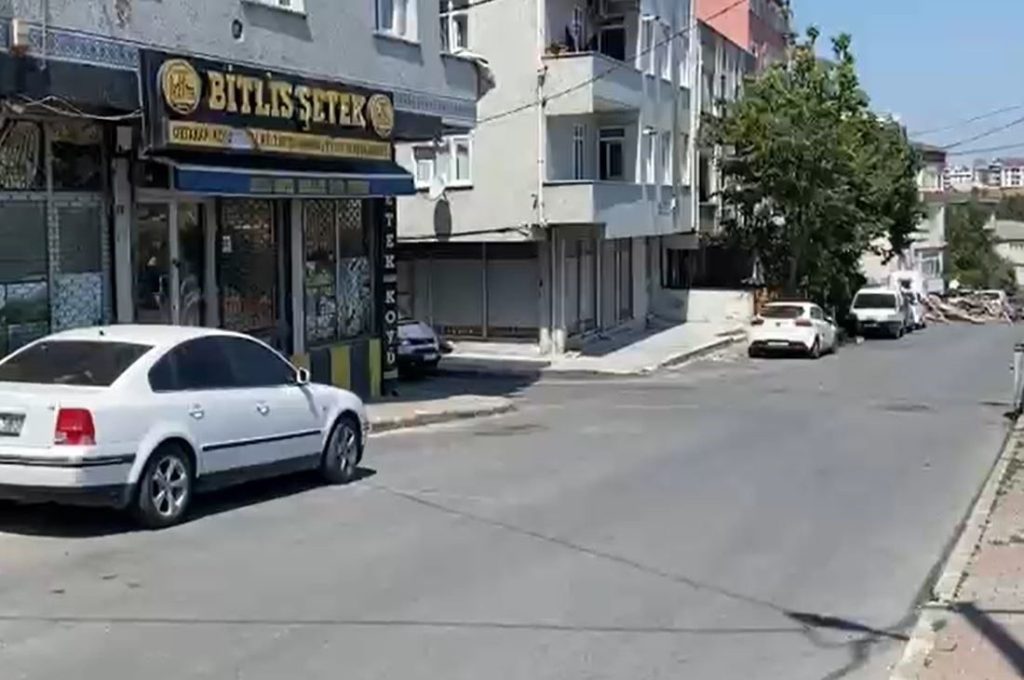 kucukcekmecede dernege silahli saldiri 0da1219fd453 |