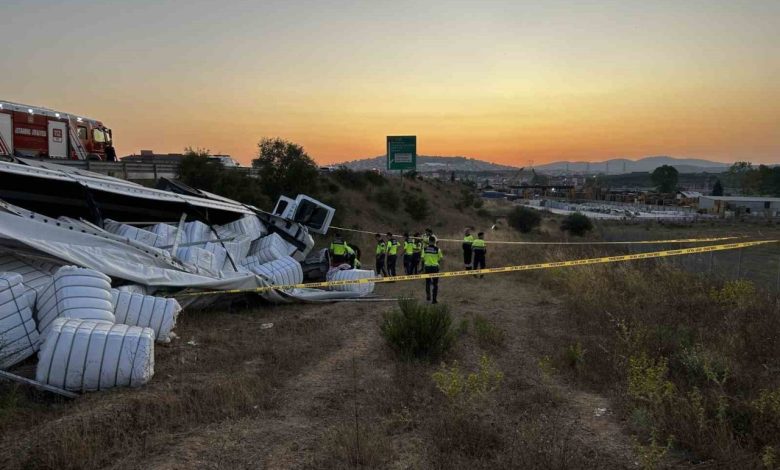 kuzey marmara otoyolunda feci kaza 2 kisi hayatini kaybetti 5ed5b95f30bf |