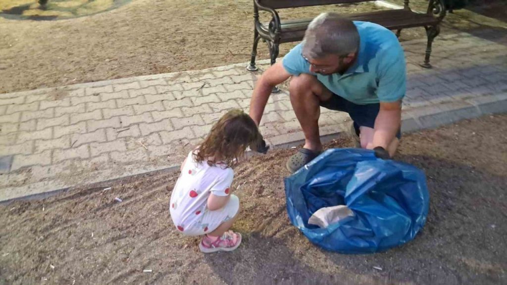 minik eliften buyuklere cevre dersi 3c24ff9f8273 |