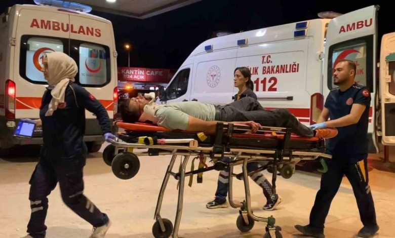 Otomobil ile çarpışan motosikletin sürücüsü ağır yaralandı 1 otomobil ile carpisan motosikletin surucusu agir yaralandi 33d404757119 |