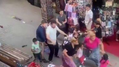 pendikte kadinlarin sac saca bas basa kavgasi 57371c667624 |