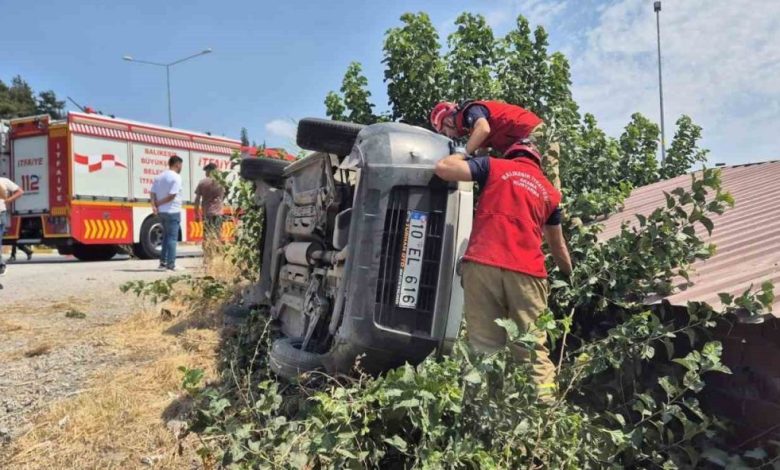 Susurluk’ta trafik kazası: 1 kişi yaralandı 1 susurlukta trafik kazasi 1 kisi yaralandi 0005b613735a |