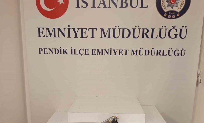 Tuzla’da düğün konvoyunda ateş eden şahıs yakalandı 1 tuzlada dugun konvoyunda ates eden sahis yakalandi 72b260a078a6 |