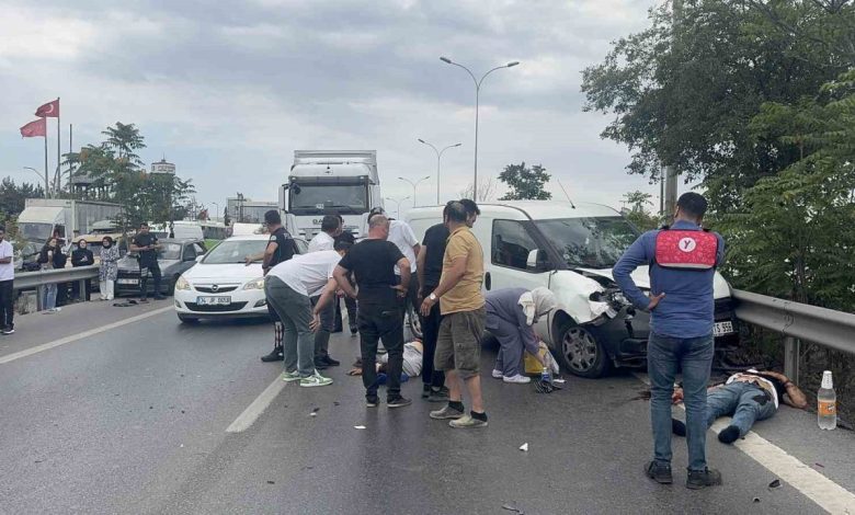 tuzlada motosiklet yol kenarinda bekleyen arizali araca carpti 2 yarali f8ba4dfebfd7 |