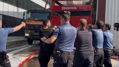 yangin yerinde ortalik karisti itfaiyeci darbedildi polis mudahale etti 7116e1ae9fe9 |