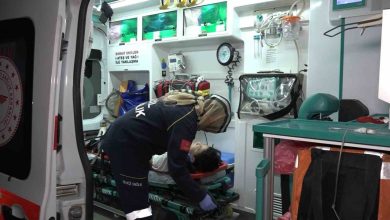 yardim icin yola cikan baba ogul kaza yapti 374c79f05da5 |