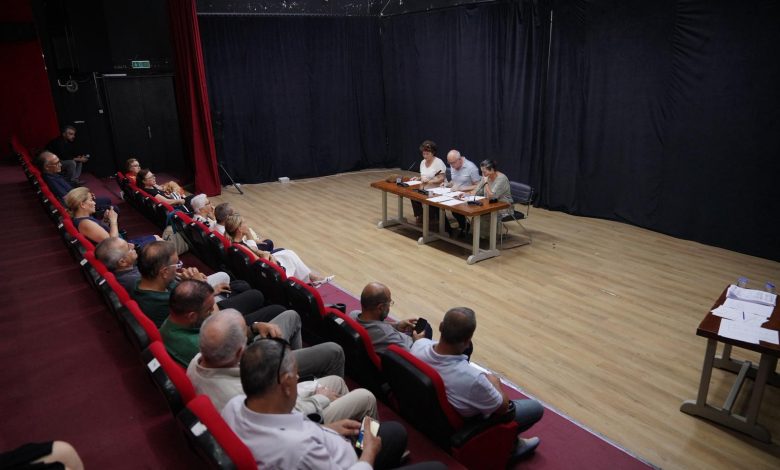 AYVALIK BELEDIYE BASKANI MESUT ERGIN SIZ YETER KI OKUYUN BIZ HER ZAMAN YANINIZDAYIZ 6 |