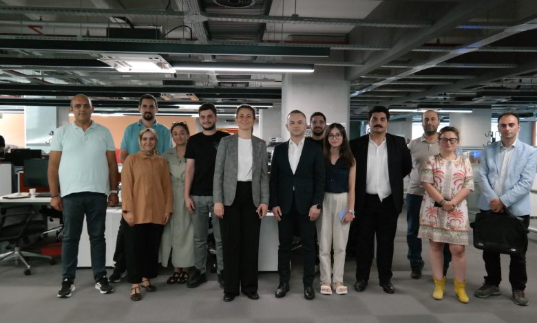 Büyükşehirden İBB’ye anlamlı ziyaret 1 WhatsApp Gorsel 2025 08 26 saat 09.40.59 fc492d4d |