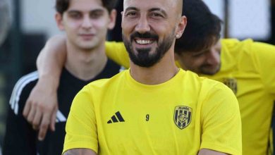 ahmet ilhan ozek sampiyon olacagimiza yurekten inaniyoruz b6094f4bc4b4 |