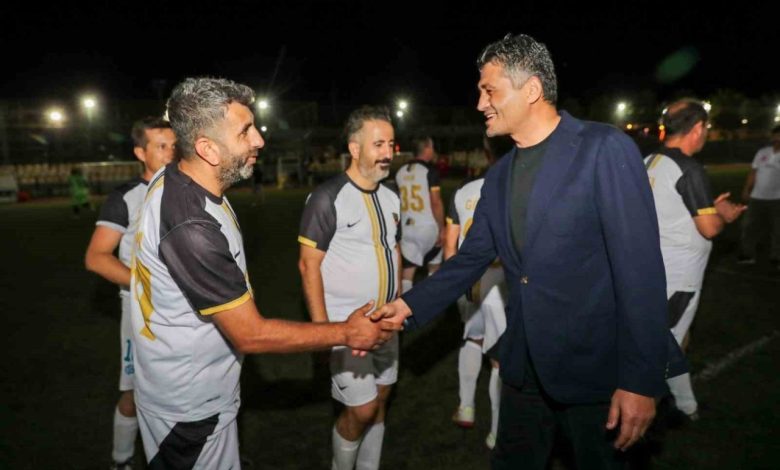 aliaga 13 eylul masterler futbol turnuvasi basladi 0d8d23625a6e |