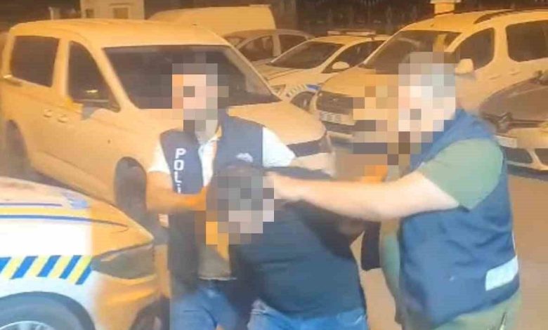 Ankara’da otomobilin içinde havai fişek ateşleyen şahsa 27 bin 557 lira ceza 1 ankarada otomobilin icinde havai fisek atesleyen sahsa 27 bin 557 lira ceza 43d19aeba4c0 |