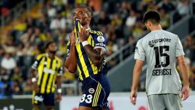 archie brown fenerbahcedeki 2 golunu atti 45f7c5f5d2df |