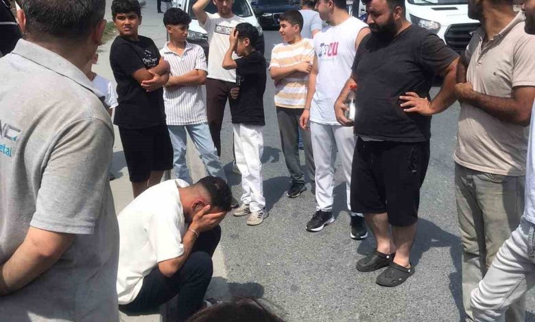 Arnavutköy’de kontrolden çıkan minibüs durağın yanında bekleyen kadına çarptı 1 arnavutkoyde kontrolden cikan minibus duragin yaninda bekleyen kadina carpti 7941ee392c56 |