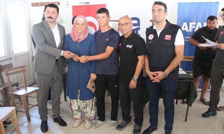 Ayvacık’ta depremlerin ardından toplam 580 konut sahiplerine teslim edildi 1 ayvacikta depremlerin ardindan toplam 580 konut sahiplerine teslim edildi 2e858830225e |