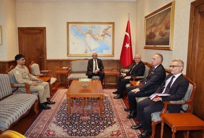 Bakan Güler, Pakistan Büyükelçisi Junaid’i kabul etti 1 bakan guler pakistan buyukelcisi junaidi kabul etti 5099d4447b34 |
