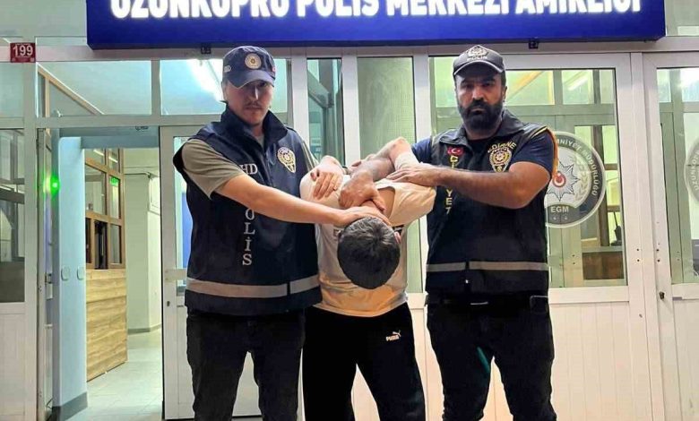 Bakan Yerlikaya açıkladı: Tuncay Meriç’in öldürülmesi olayının zanlısı yakalandı 1 bakan yerlikaya acikladi tuncay mericin oldurulmesi olayinin zanlisi yakalandi 75c317d53387 |