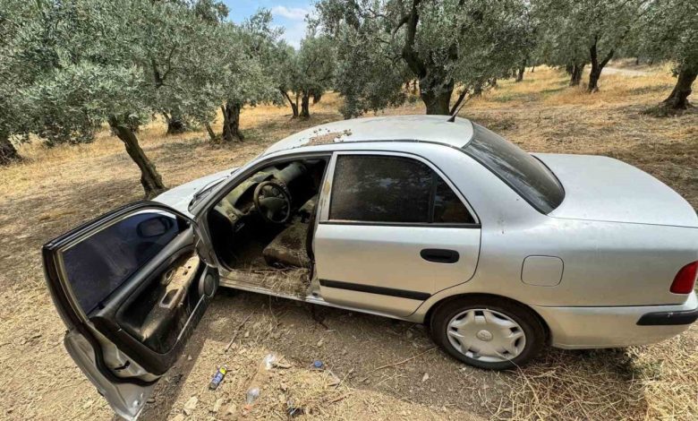 Balıkesir’de çalınan otomobil zeytin tarlasında bulundu 1 balikesirde calinan otomobil zeytin tarlasinda bulundu 1d50d06099a2 |