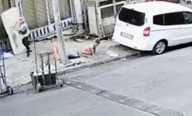 Balkondan düşen 4 yaşındaki çocuğun görüntüleri kameraya yansıdı 1 balkondan dusen 4 yasindaki cocugun goruntuleri kameraya yansidi c83084ab6f38 |