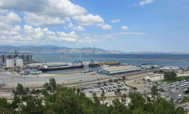 bandirma limaninda gumruk gelirleri 23 milyar tlyi asti 36a52667bf5b |