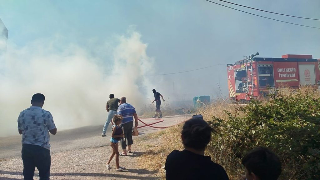 bandirmada nato dolum tesisi yakininda cikan yangin sonduruldu 02e46f9f12d8 |
