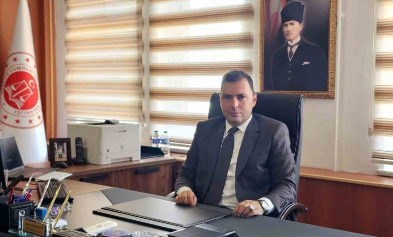 bandirmanin yeni cumhuriyet bassavcisi gorevine basladi 7bd7a6650ff8 |