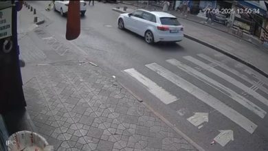 beyoglunda otomobilin dede ve torununa carptigi kaza kamerada 17bf186538f2 |