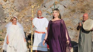 bozcaadada ozanin gunu ve homeros okumasi 24uncu kez edebiyatseverlerle bulustu 17bc58aee414 |