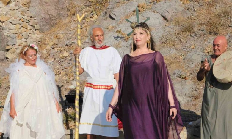 Bozcaada’da "Ozanın Günü ve Homeros Okuması" 24’üncü kez edebiyatseverlerle buluştu 1 bozcaadada ozanin gunu ve homeros okumasi 24uncu kez edebiyatseverlerle bulustu 17bc58aee414 |