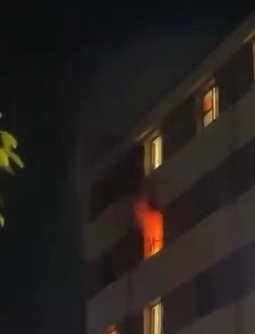 bursada ogrenci yurdunda yangin 0bd615b8dbe1 |