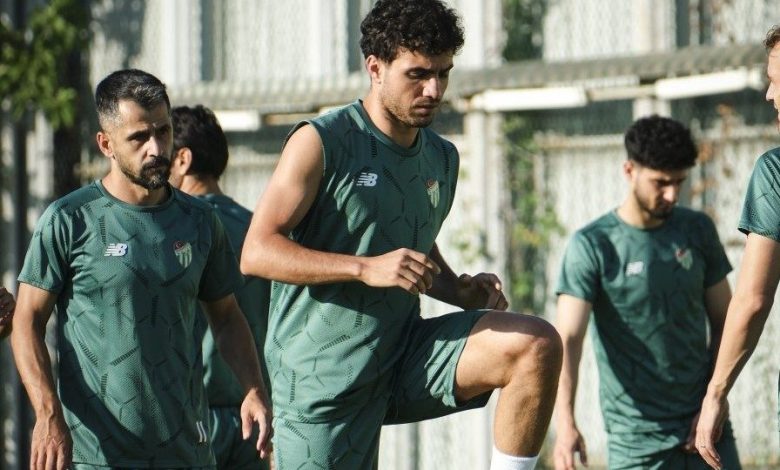 Bursaspor’da 1461 Trabzon FK maçı hazırlıkları başladı 1 bursasporda 1461 trabzon fk maci hazirliklari basladi 04e9d740bf27 |