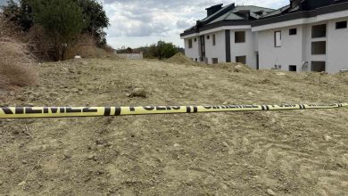 buyukcekmecede villa bahcesine gomulu ceset bulundu 2c58b767f923 |