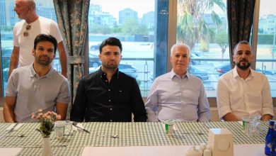 buyuksehir belediye baskani mustafa bozbeyden bursaspora ziyaret 64f5325dcd7b |