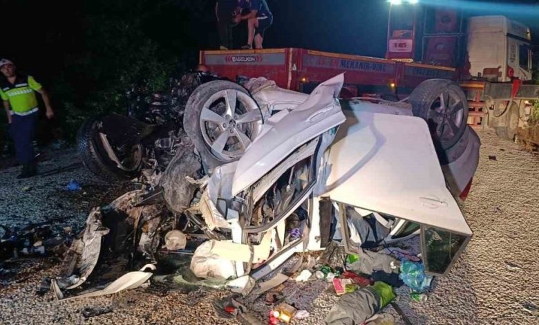 canakkalede feci trafik kazasi 6 kisi hayatini kaybetti dbf0163cf5a7 |