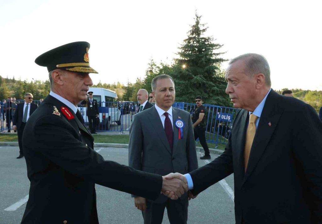 cumhurbaskani erdogan masumlarin oluk oluk akan kanlarinda hic suphe yok ki o kanlari dokenler de bogulacaktir 2c587b60be29 |