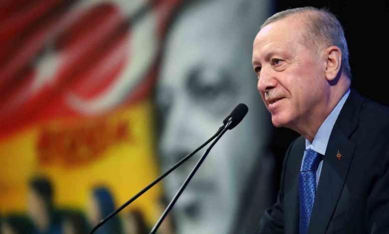 Cumhurbaşkanı Erdoğan: "Yarın da katılımlar olacak partimize, bu katılımlarla güçlenerek yolumuza devam edeceğiz" 1 cumhurbaskani erdogan yarin da katilimlar olacak partimize bu katilimlarla guclenerek yolumuza devam edecegiz 0801aa420f67 |