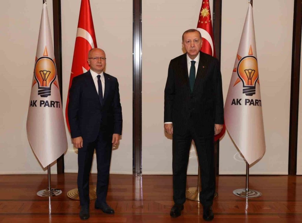 davut gurkandan 24 yil mesaji cumhurbaskanimizin liderliginde milletimize hizmetten asla vazgecmeyecegiz ec26d2e6e639 |