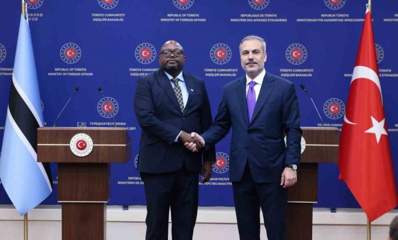 disisleri bakani fidan gazzedeki en buyuk tehdit iki milyon insanin aclikla pencelesiyor olmasi 26ca6b1ffd81 |