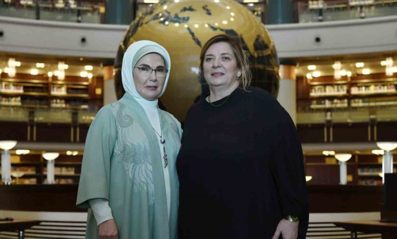 Emine Erdoğan, Gürcistan Cumhurbaşkanı Kavelashvili’nin eşiyle Millet Kütüphanesi’ni ziyaret etti 1 emine erdogan gurcistan cumhurbaskani kavelashvilinin esiyle millet kutuphanesini ziyaret etti 0556fd006de4 |