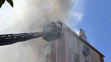 esenlerde apartmanin catisinda cikan yangin bitisigindeki 2 binaya sicradi 5fcee1d83668 |