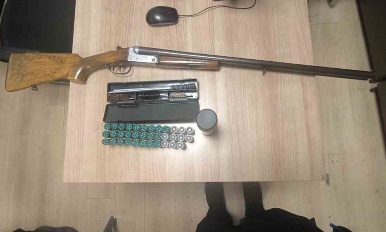 Esenyurt’ta balkona iç çamaşırı ile çıkınca komşuları uyardı: ‘Mahalle erkek görsün’ diyerek tüfekle etrafa tehditler savurdu 1 esenyurtta balkona ic camasiri ile cikinca komsulari uyardi mahalle erkek gorsun diyerek tufekle etrafa tehditler savurdu ccdb2d715944 |