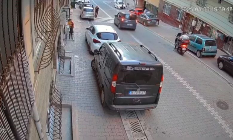 esenyurtta miras kavgasi tartistigi ablasinin arabasinin camini cekicle kirdi 2cdf58b616cd |