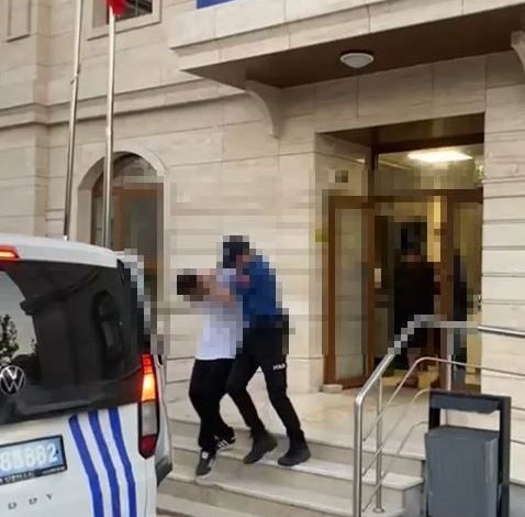 esenyurtta sokak ortasinda silahli sopali kavgada 2 supheli yakalandi 68e14feb3aa9 |