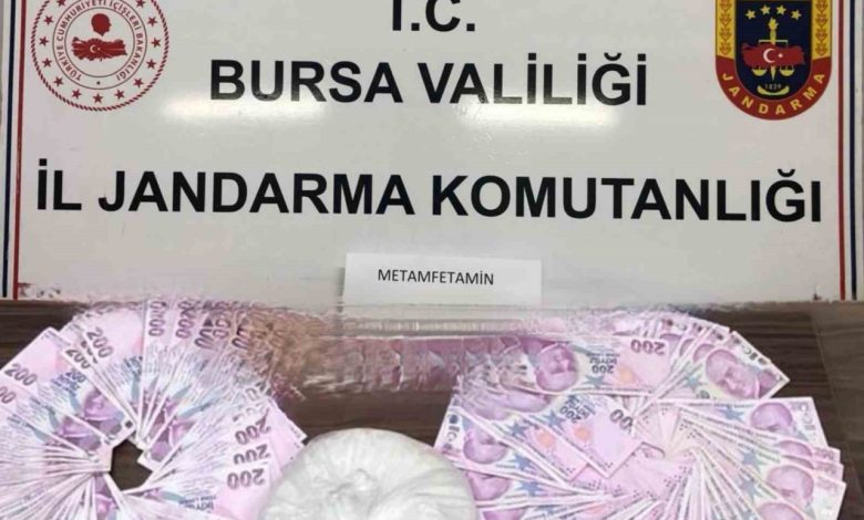 evde kenevir yetistiren sahislari inegol jandarmasi yakaladi 10ab7d8aa989 |