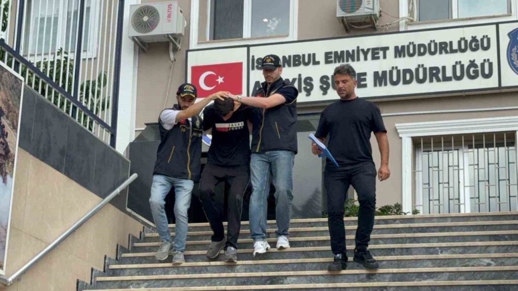 eyupsultanda silahla taksiciyi olduren supheli adliyeye sevk edildi 103bf0c3694a |