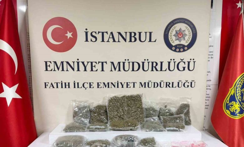 fatihte uyusturucu operasyonu 2 gozalti 1a7743f90843 |