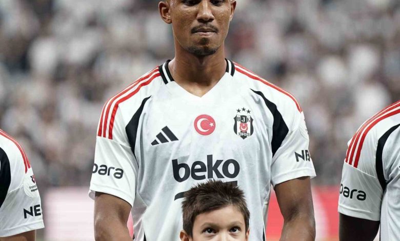 felix uduokhai st patricks karsisinda forma giyemeyecek 319d7a6ab3ca |