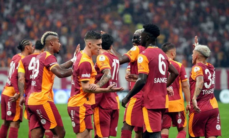 Galatasaray, galibiyet serisini 15 maça çıkardı 1 galatasaray galibiyet serisini 15 maca cikardi 2d772cd72de3 |