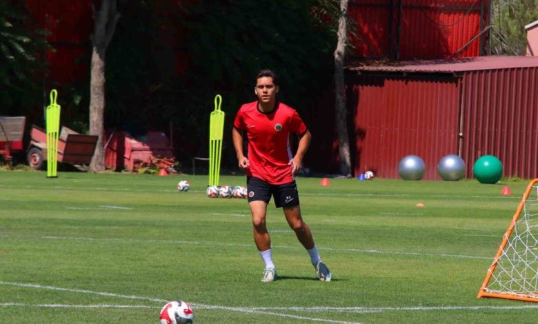 genclerbirligi fenerbahce macinin hazirliklarini surdurdu 01c05e09516d |