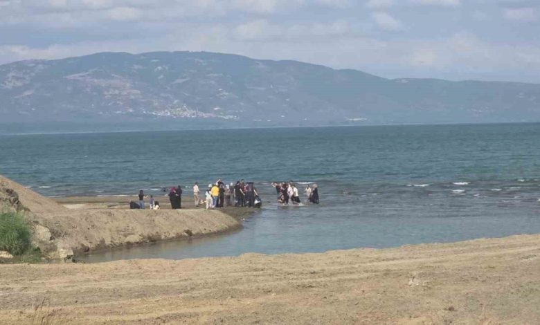 golde kaybolan cocuktan aci haber 6c33b5508626 |